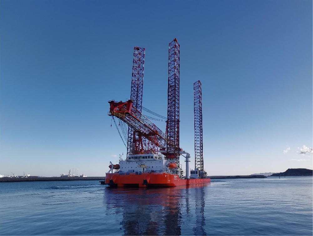 “精銦03”風電安裝平臺